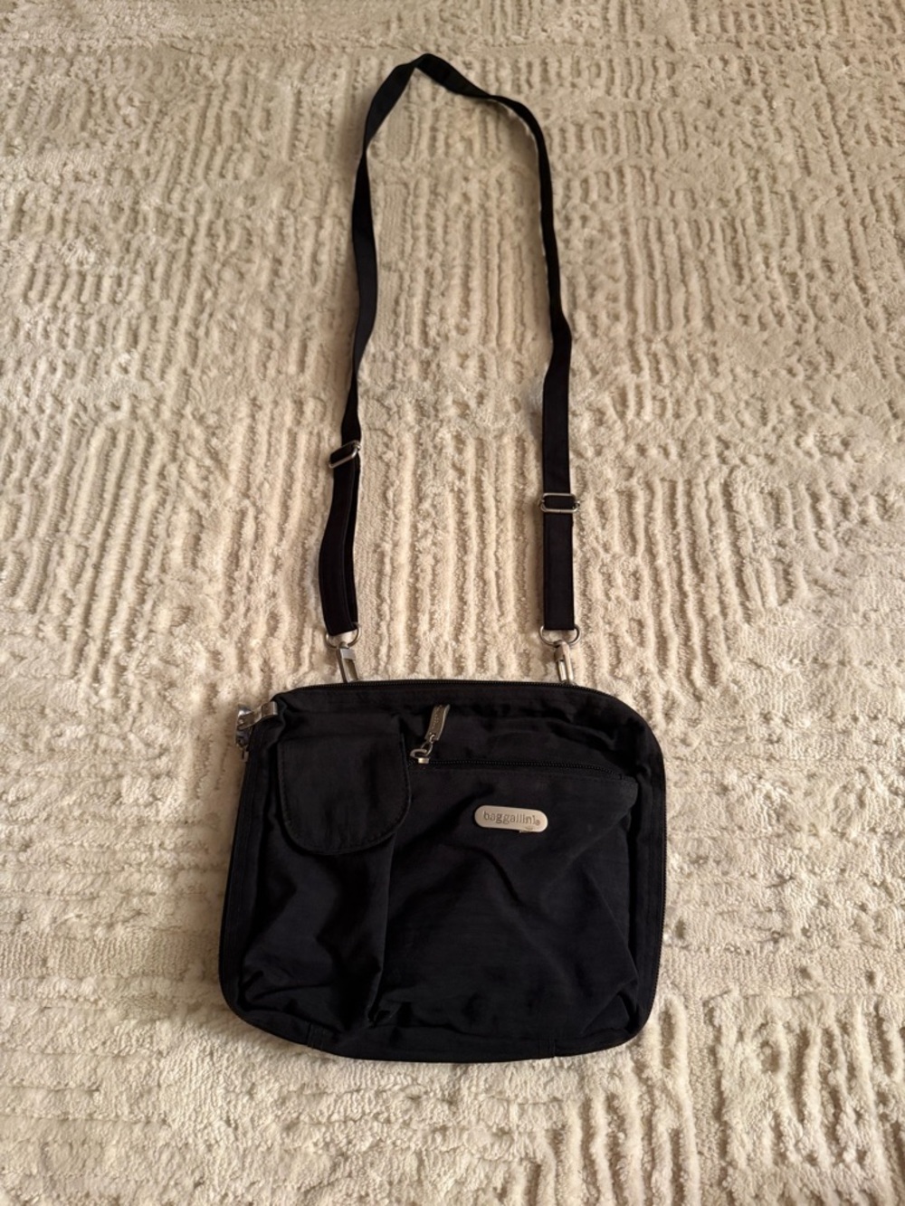 Baggallini black nylon Crossbody bag